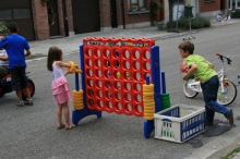 speelstraat en barbecue 2011